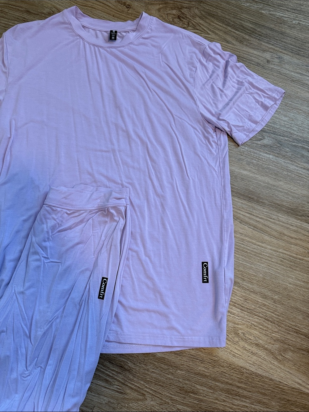 Comfrt Cozy Lavender Lounge Pants & Tee Set - Picture 3 of 8